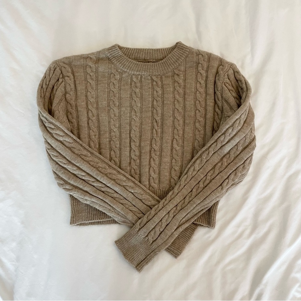 Brown cropped sweater